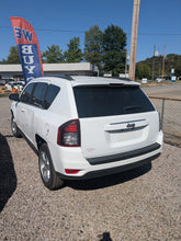 Load image into Gallery viewer, 2014 Jeep Compass
